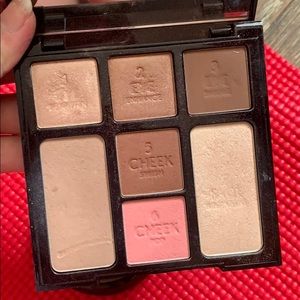 Instant look In a palette beauty glow CT